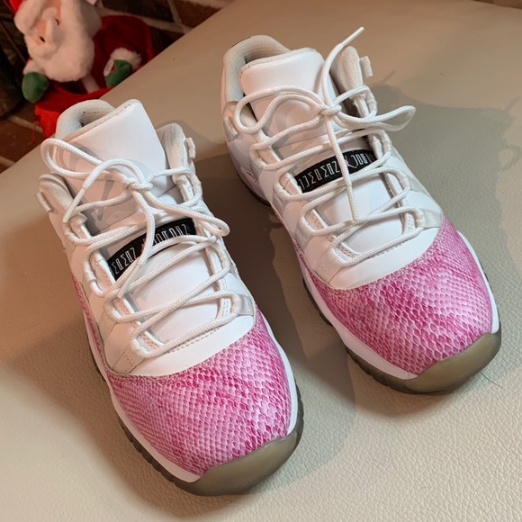 2013 Jordan 11 Low Snake - pink GS or youth 6.5 - Picture 8 of 11